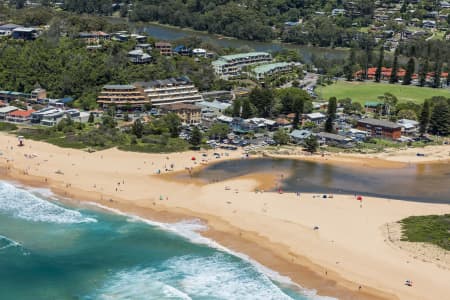 Aerial Image of AVOCA BEACH