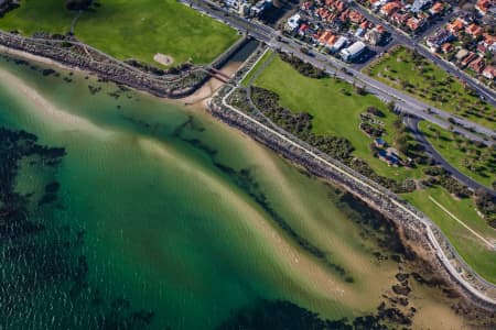 Aerial Image of JOHN CRIBBES FOOTBRIDGE, ELWOOD.