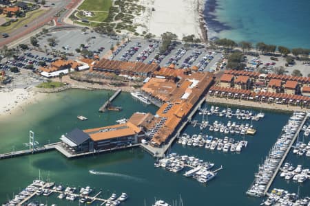Aerial Image of SORRENTO QUAY HILLARYS BOAT HARBOUR