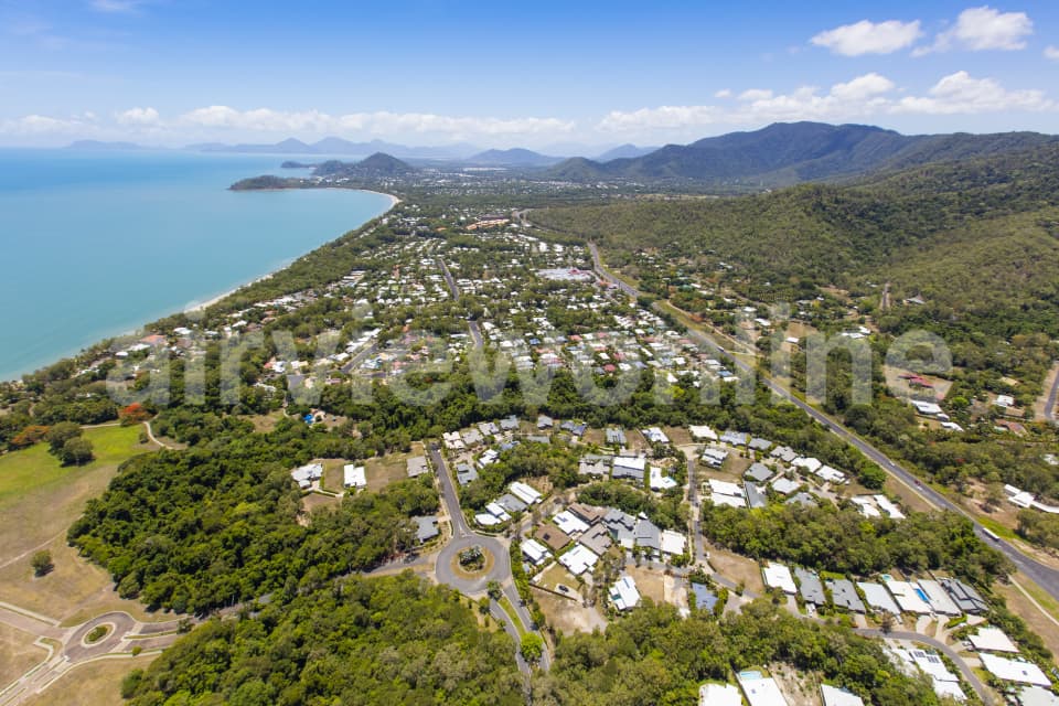 Aerial Image of Palm Cove To Clifton Beach