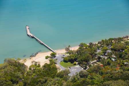 Aerial Image of PALM COVE JETTY