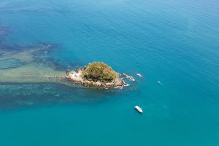 Aerial Image of DOUBLE ISLAND & HAYCOCK ISLAND