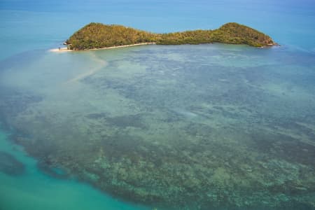 Aerial Image of DOUBLE ISLAND & HAYCOCK ISLAND