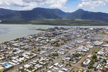 Aerial Image of CAIRNS CITY