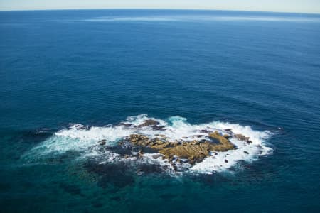 Aerial Image of WEDDING CAKE ISLAND