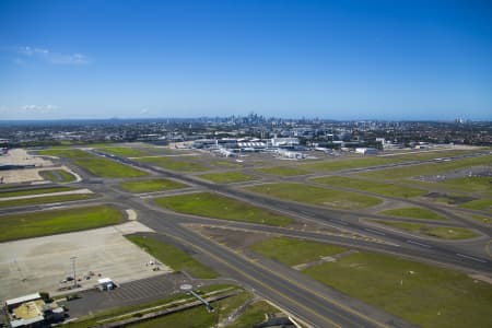 Aerial Image of SYDNEY AIRPORT TO SYDNEY CBD