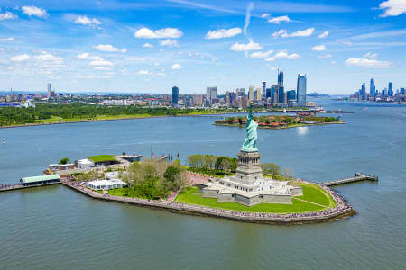 Aerial Image of STATUE OF LIBERTY NATIONAL MONUMENT