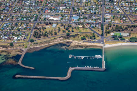 Aerial Image of PORT ARLINGTON