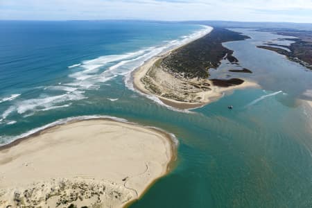 Aerial Image of MURRAY RIVER