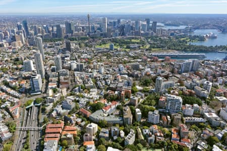 Aerial Image of POTTS POINT LOOKING WEST