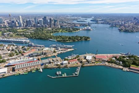 Aerial Image of POTTS POINT LOOKING WEST