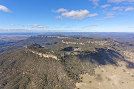 Aerial Image of MOUNT AIRLY (MUGII MURUM-BAN)