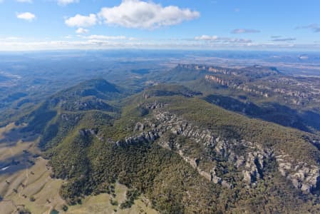 Aerial Image of MOUNT AIRLY (MUGII MURUM-BAN)