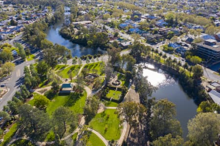 Aerial Image of VICTORY MEMORIAL GARDENS WAGGA WAGGA