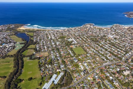 Aerial Image of CURL CURL