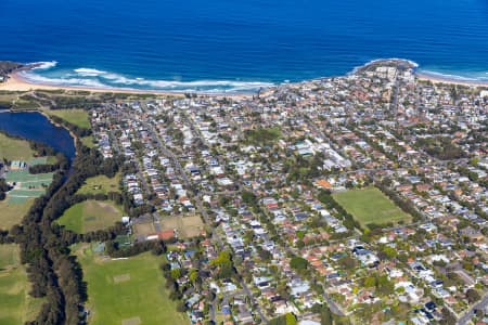 Aerial Image of CURL CURL