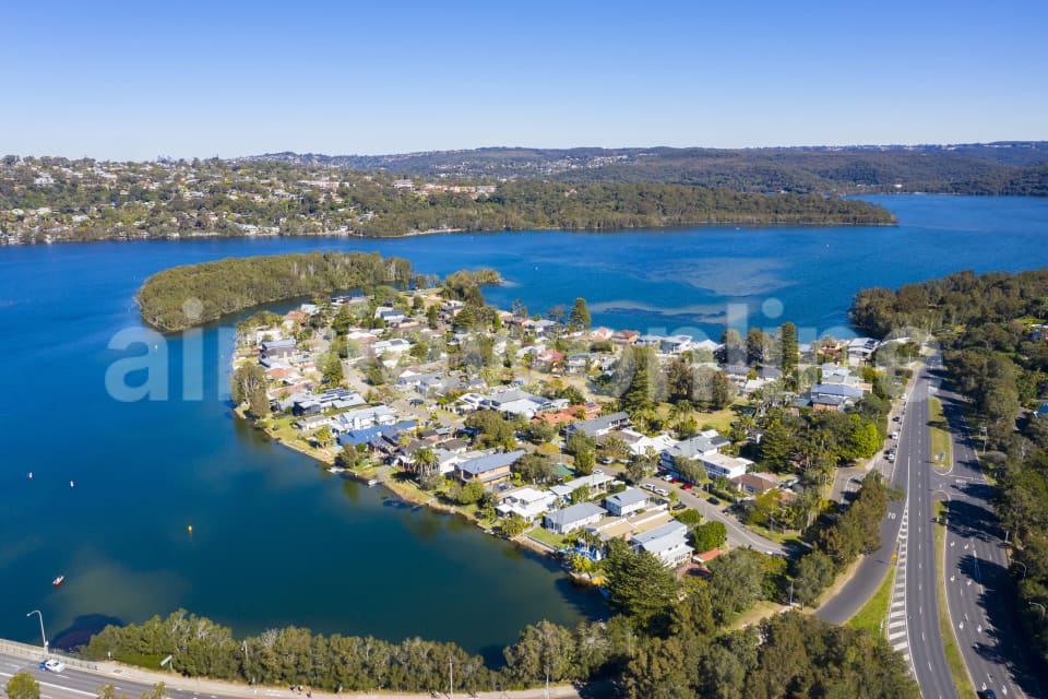 Aerial Image of Wimbledon Avenue North Narrabeen