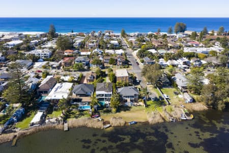 Aerial Image of NARRABEEN HOMES