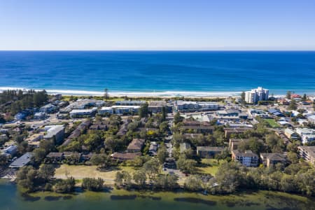 Aerial Image of NARRABEEN LAKEFRONT HOMES