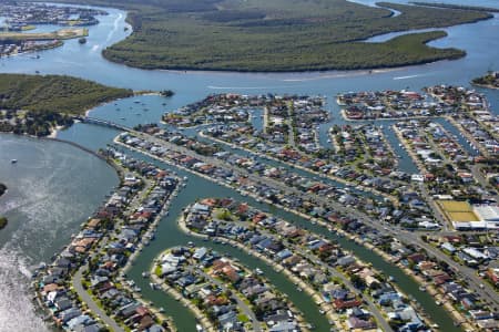 Aerial Image of PARADISE POINT