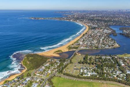 Aerial Image of NARRABEEN