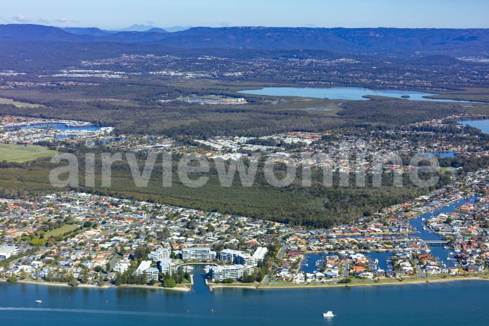 Aerial Image of Hollywell