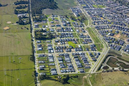 Aerial Image of PAKENHAM DEVELOPMENT