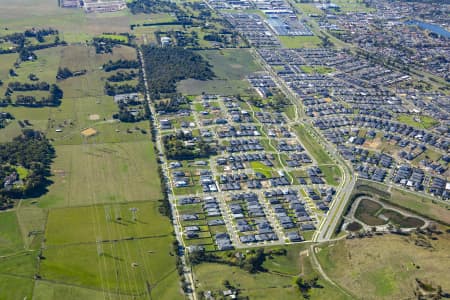 Aerial Image of PAKENHAM DEVELOPMENT