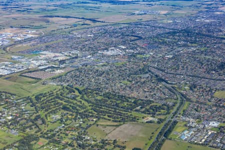 Aerial Image of PAKENHAM GOLF COURSE