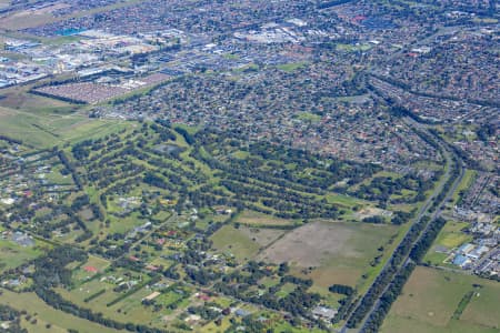 Aerial Image of PAKENHAM GOLF COURSE