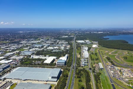 Aerial Image of HUNTINGWOOD COMMERCIAL PRECINCT