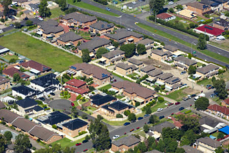 Aerial Image of MOUNT DRUITT