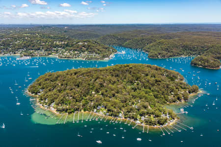 Aerial Image of SCOTLAND ISLAND