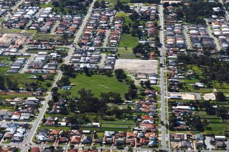 Aerial Image of EAST CANNINGTON