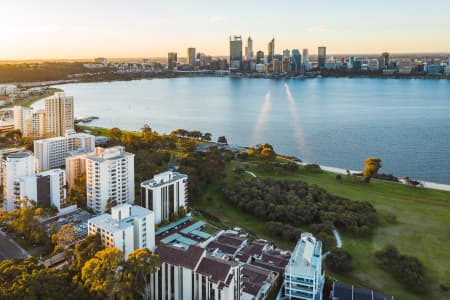 Aerial Image of SOUTH PERTH SUNSET