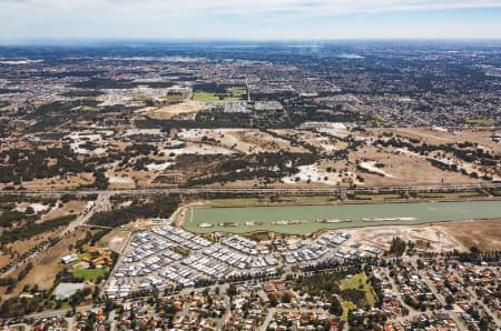 Aerial Image of CHAMPION LAKES TOWARDS PERTH CBD