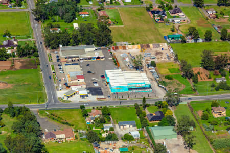 Aerial Image of WEST HOXTON IGA