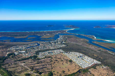 Aerial Image of HAWKS NEST AND TEA GARDENS