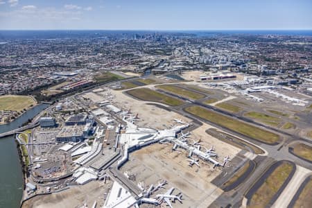 Aerial Image of SYDNEY AIRPORT