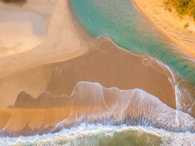 Aerial Image of SAND BAR AT MOUTH OF CURRIMUNDI LAKE