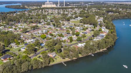 Aerial Image of MANNERING PARK