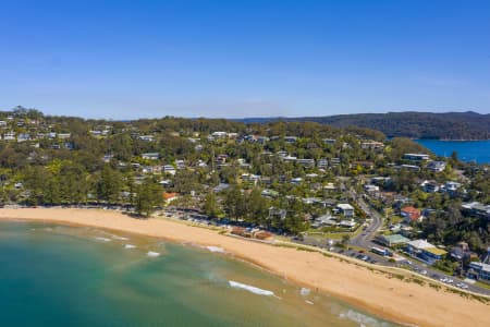 Aerial Image of PALM BEACH SURF CLUB