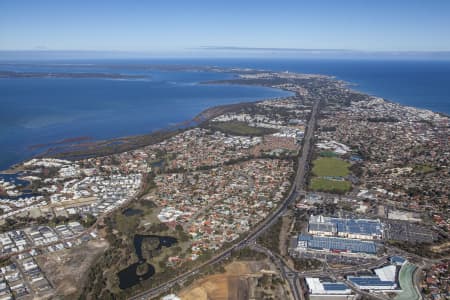 Aerial Image of HALLS HEAD WA