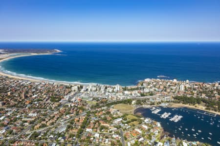 Aerial Image of CRONULLA