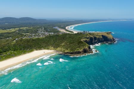 Aerial Image of CRESCENT HEAD