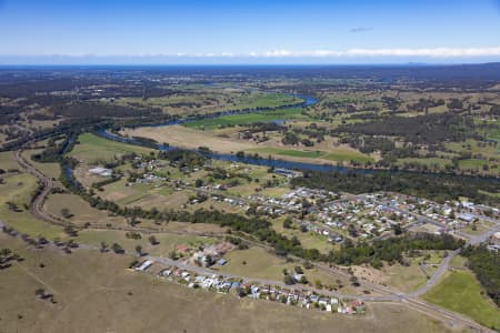 Aerial Image of WINGHAM