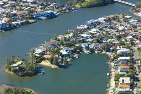 Aerial Image of ISLE OF CAPRI, SURFERS PARADISE