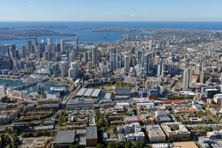 Aerial Image of ULTIMO LOOKING EAST