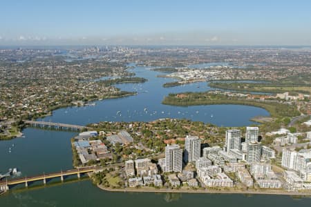 Aerial Image of RHODES LOOKING EAST