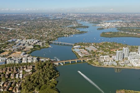 Aerial Image of RHODES LOOKING EAST